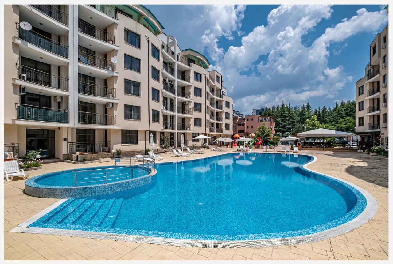 Avalon Lägenhet Slăntjev Brjag Exteriör bild